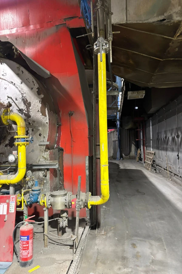 Gas line removal before 5